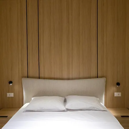 Ameli Luxury Apartment