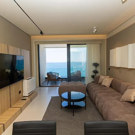 Ameli Luxury Apartment