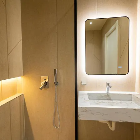 Ameli Luxury Apartment *