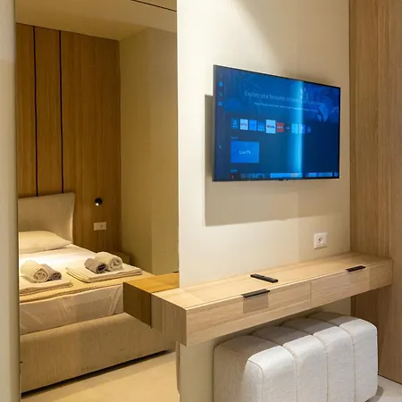 Ameli Luxury Apartment *