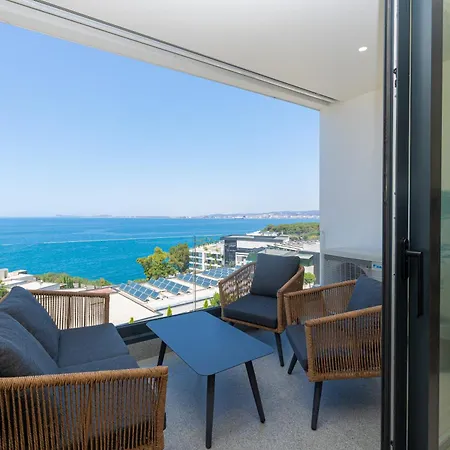 Ameli Luxury Apartment *
