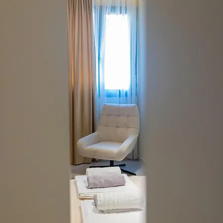 Ameli Luxury Apartment *