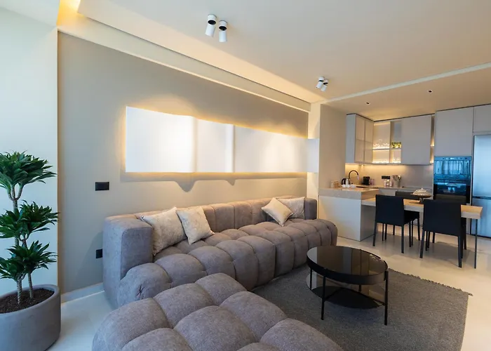 Ameli Luxury Apartment *
