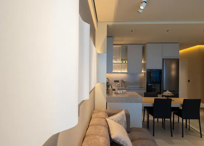Ameli Luxury Apartment *
